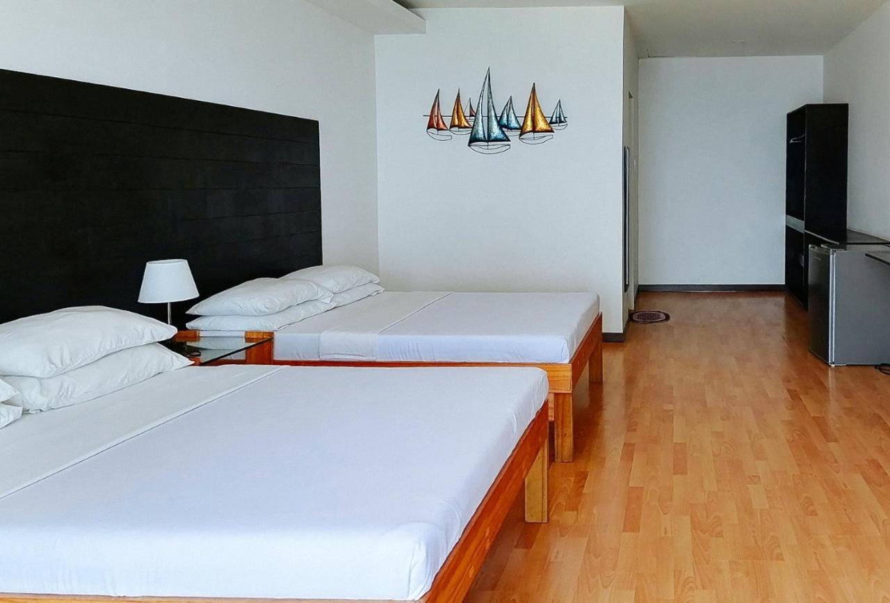 Reddoorz Cebu Club Fort Med Inc Boljoon Eksteriør bilde